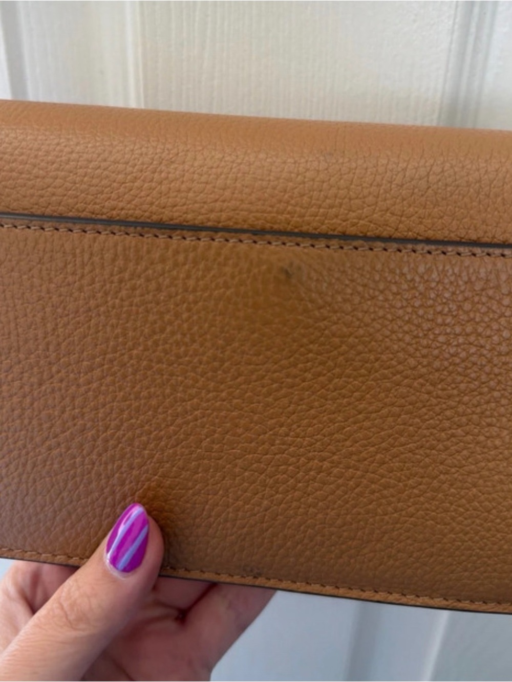 Tory Burch Britten Chain Wallet - Picture 9 of 12